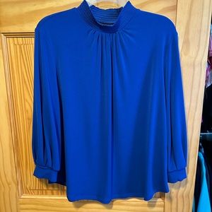 NEW YORK & COMPANY BLUE BLOUSE